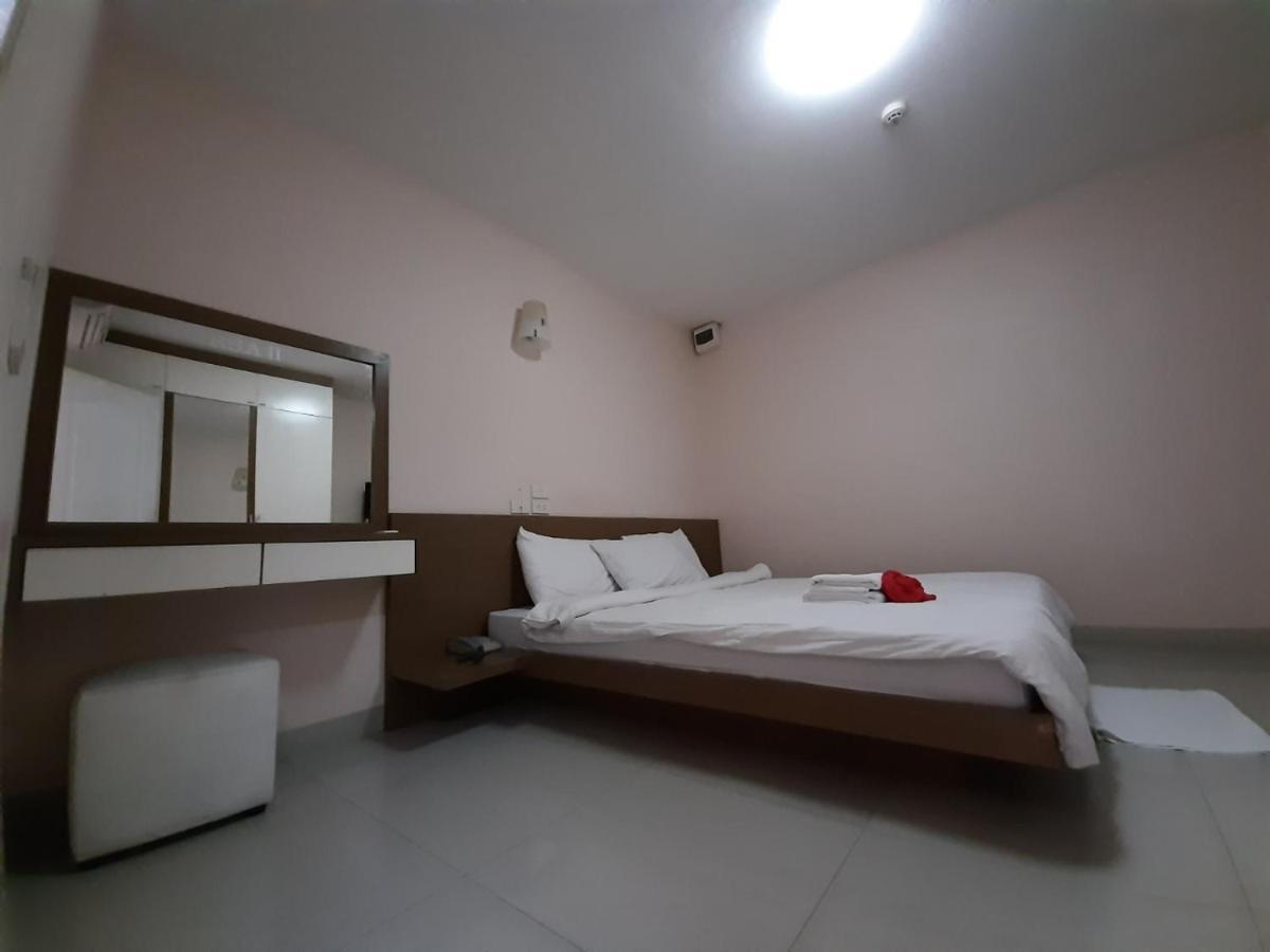 Ruamsab2 รวมทรัพย์2 Apartment Банкок Екстериор снимка
