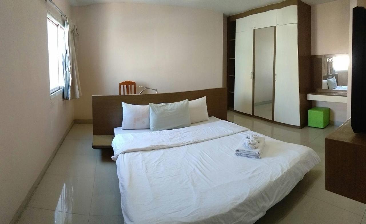 Ruamsab2 รวมทรัพย์2 Apartment Банкок Екстериор снимка